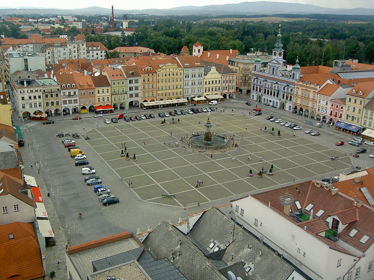 1200px České Budějovice Square
